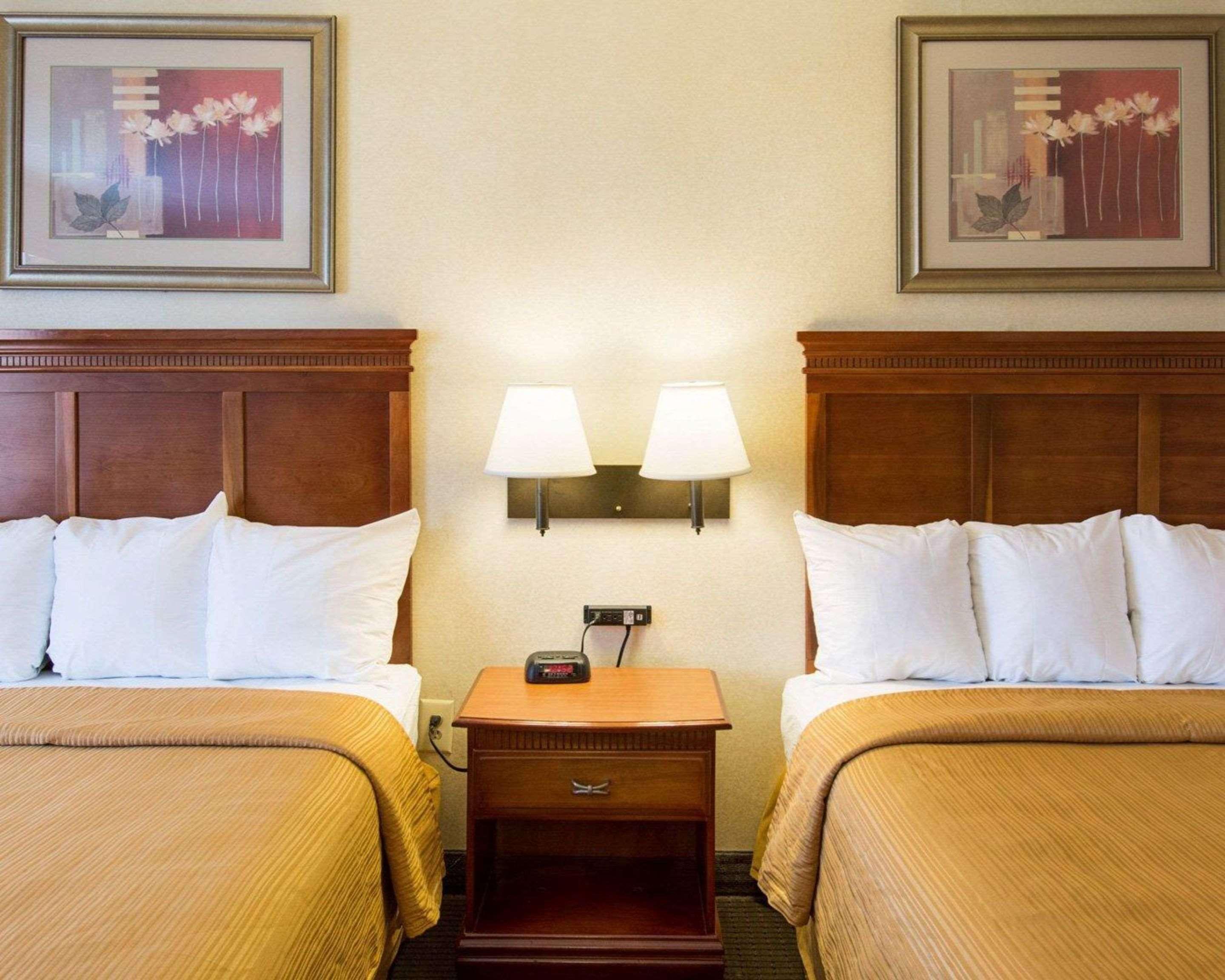 Quality Inn Takoma Park Екстер'єр фото