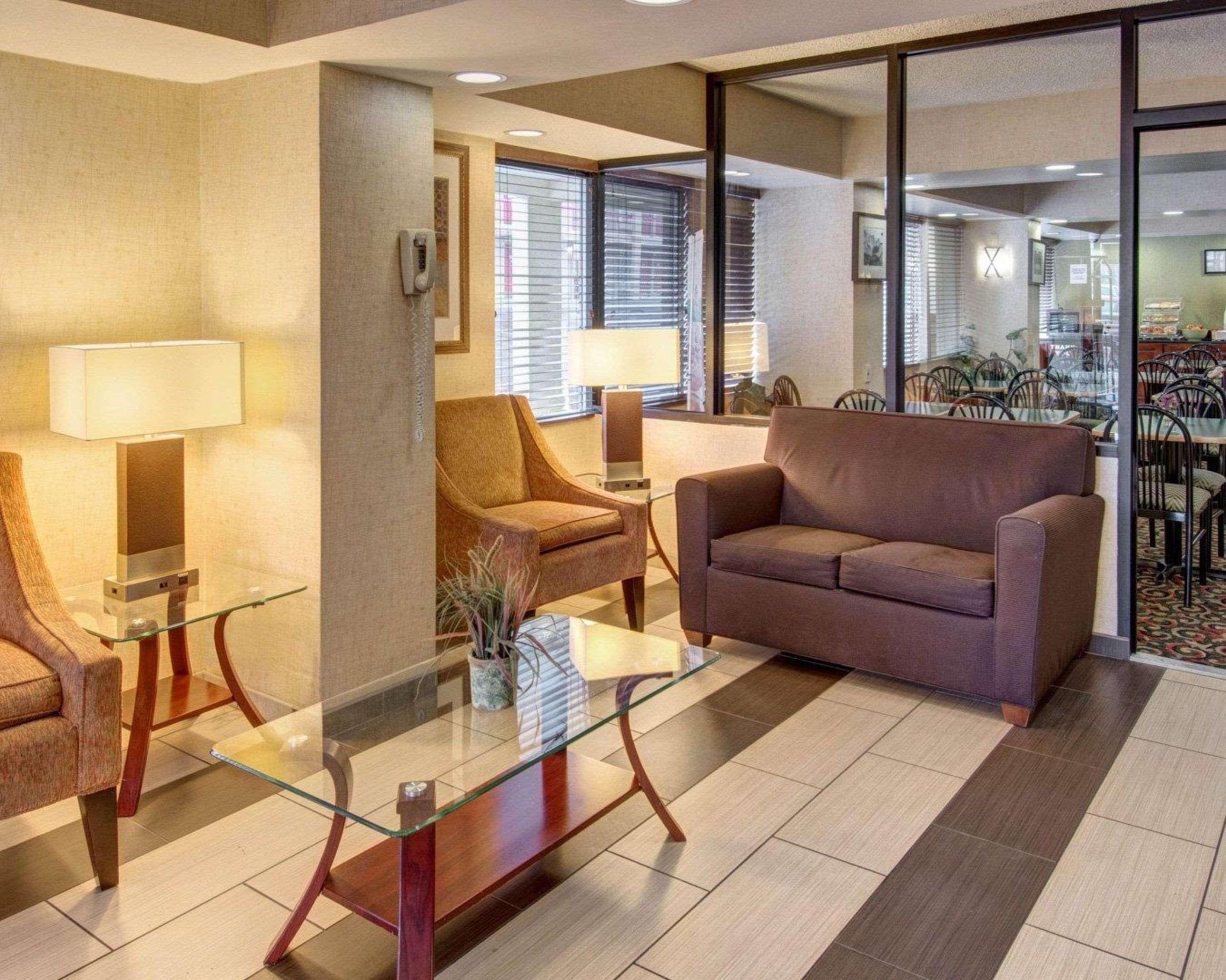 Quality Inn Takoma Park Екстер'єр фото