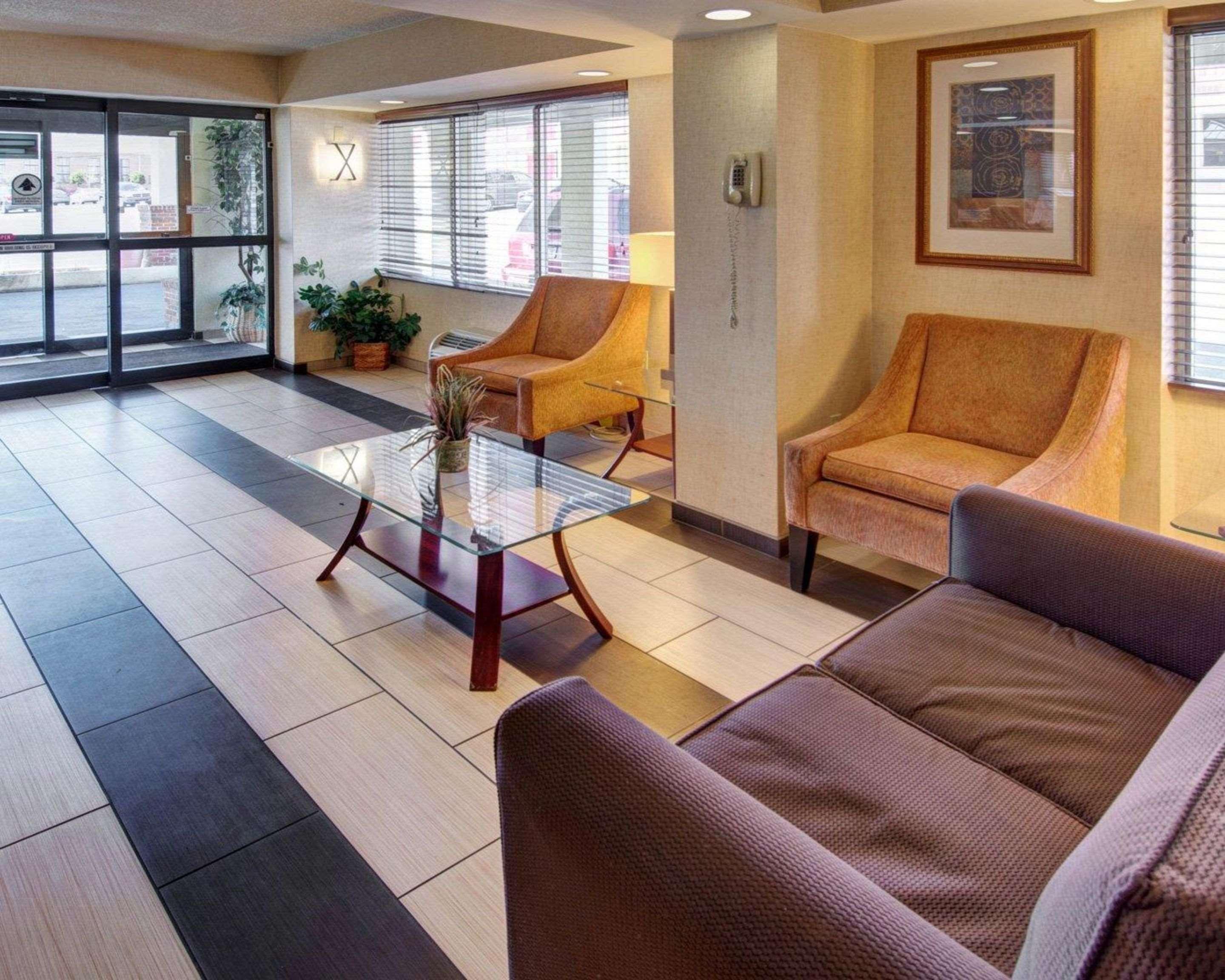 Quality Inn Takoma Park Екстер'єр фото