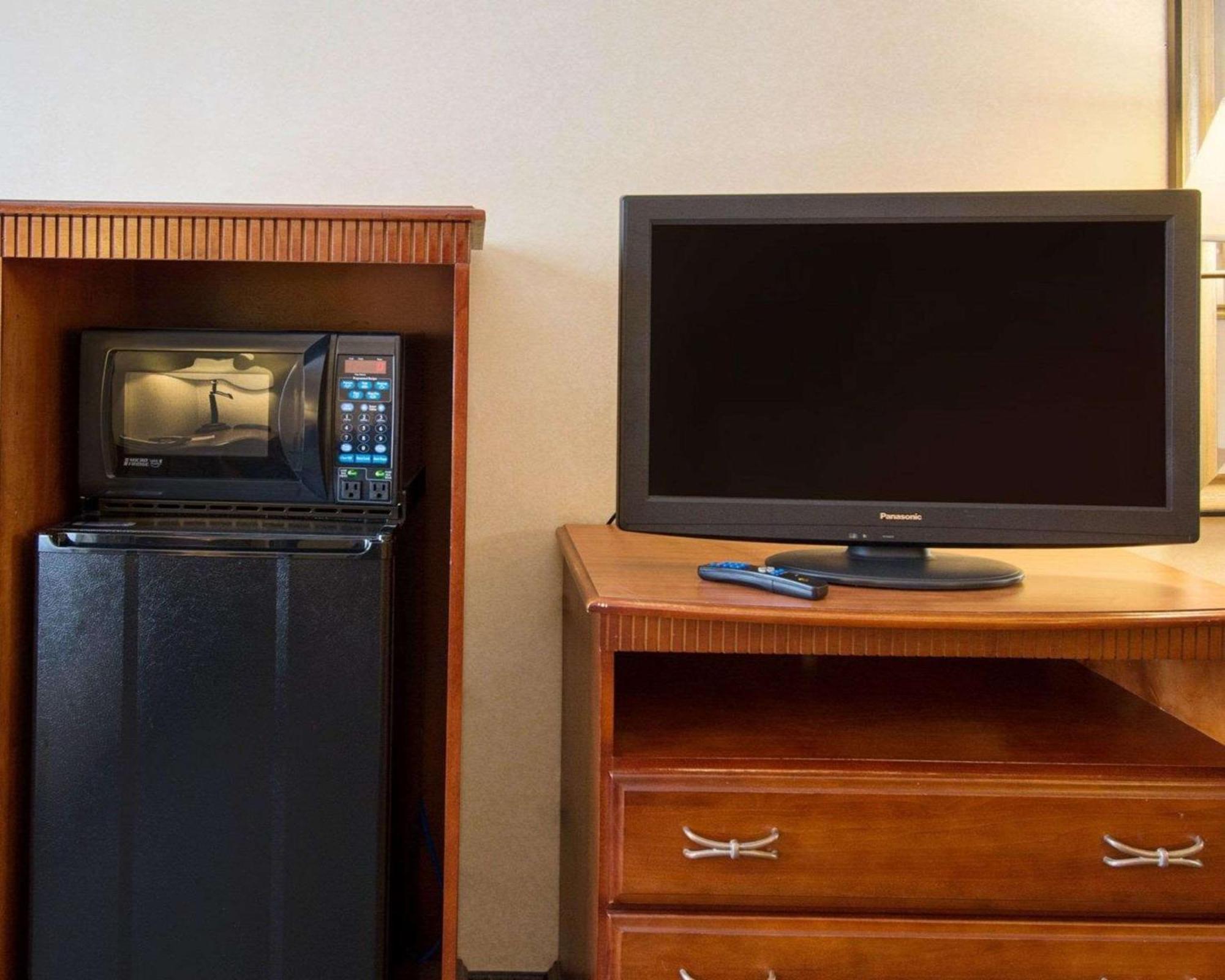 Quality Inn Takoma Park Номер фото